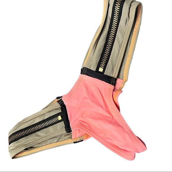 Beach Bunny Bronze Bikini Bottom - Picture 1 of 5